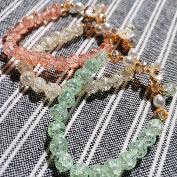 Set of 3 Floral Boho Bracelets - Picture 10 of 12